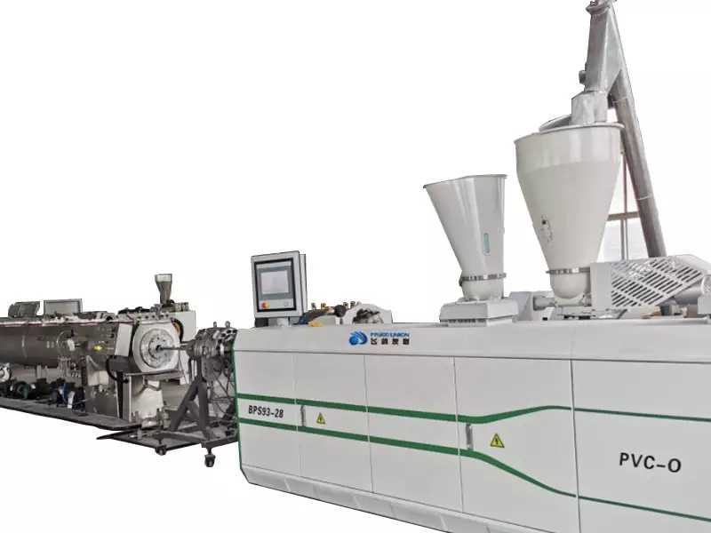 Twin screw extruder