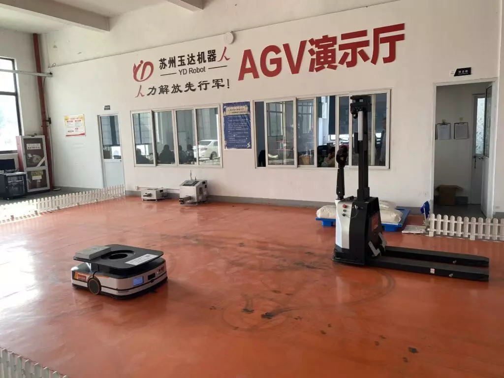 AGV robot