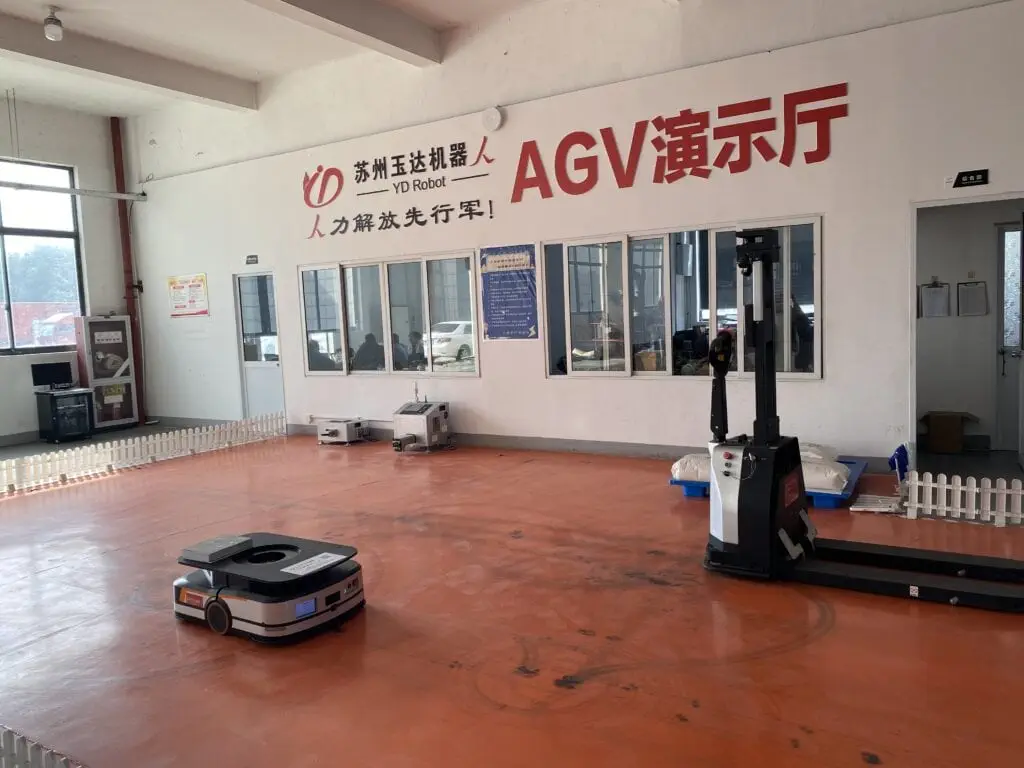 AGV robot